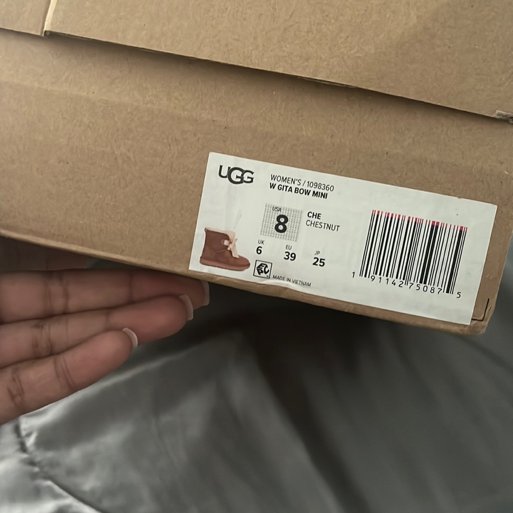 Uggs size 8